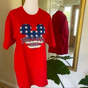 Vintage Disney July 4th ‘02 Mickey Mouse Shirt